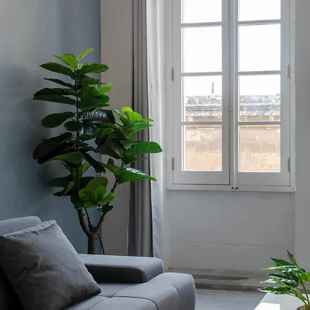 Apartamento Bnbnova - Historic Penthouse *