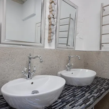 Bnbnova - Historic Penthouse Valeta