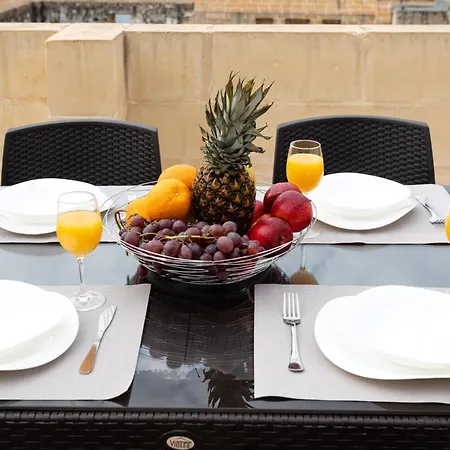 Bnbnova - Historic Penthouse Apartamento *